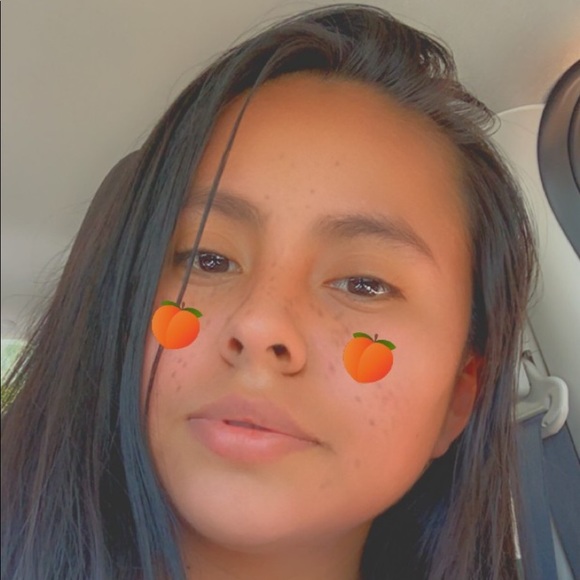 Meet your posher!! - Picture 1 of 1